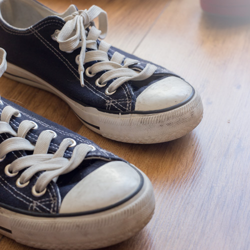 Dirty Rubber shoes - Hacks to Fix the Shoes you Never Wear
