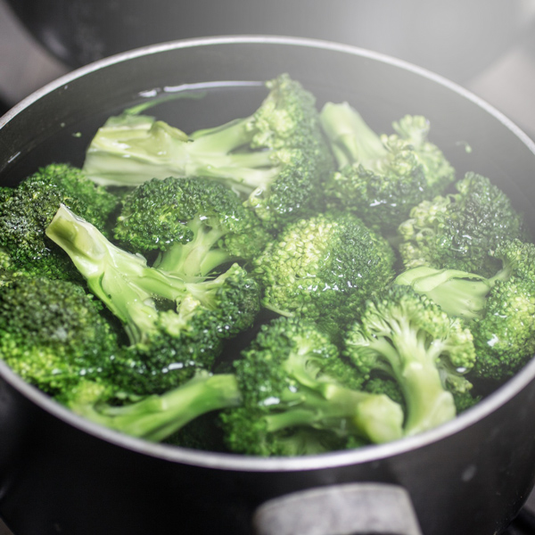 Boiling broccoli - 14 Tricks to Zero Waste Indoor Gardening