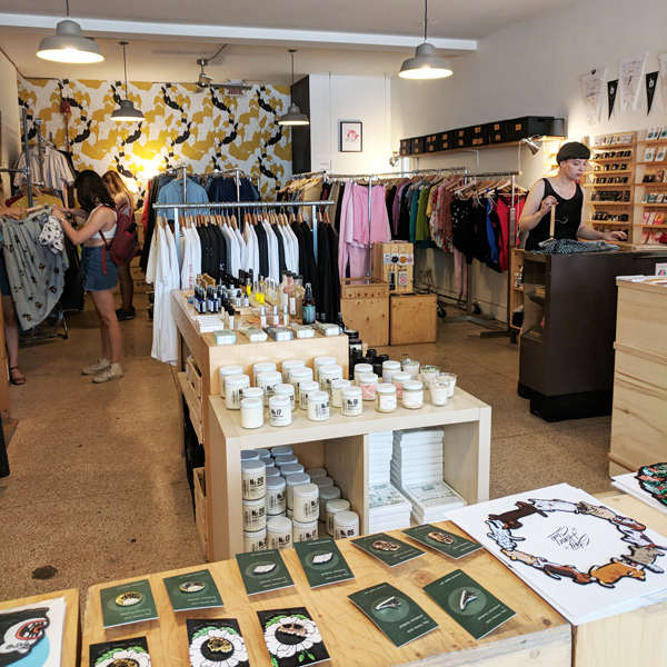 Annex Vintage - Eco Friendly Montreal - Sustainable Shopping in the City