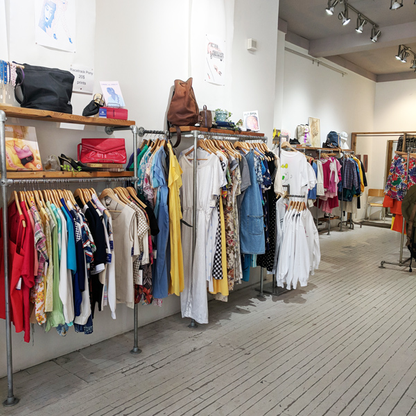 Citizen Vintage - Eco Friendly Montreal - Sustainable Shopping in the City